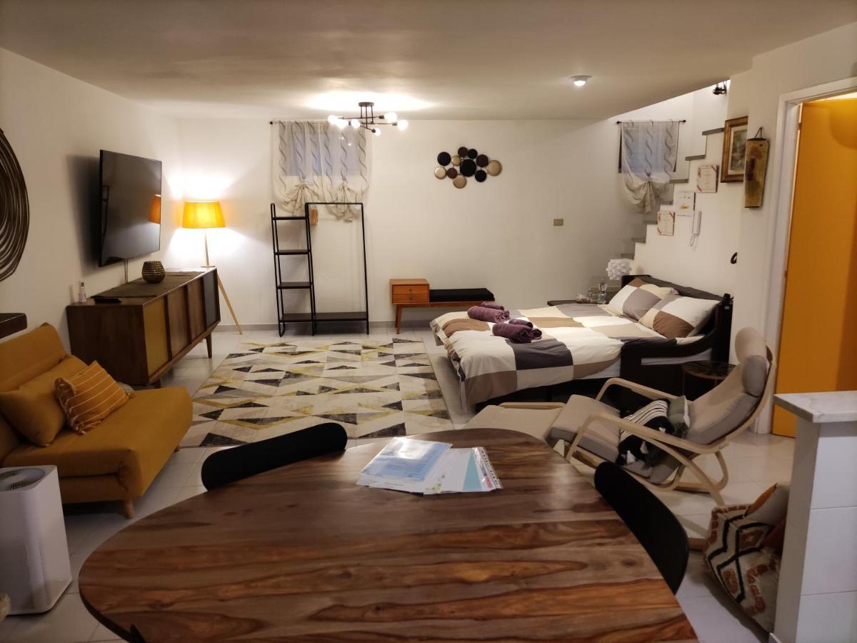 B&B Firmino La Loggia Eksteriør billede